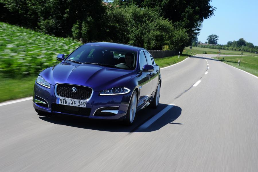  Jaguar XF 2011 года  (фото 50 из 79)